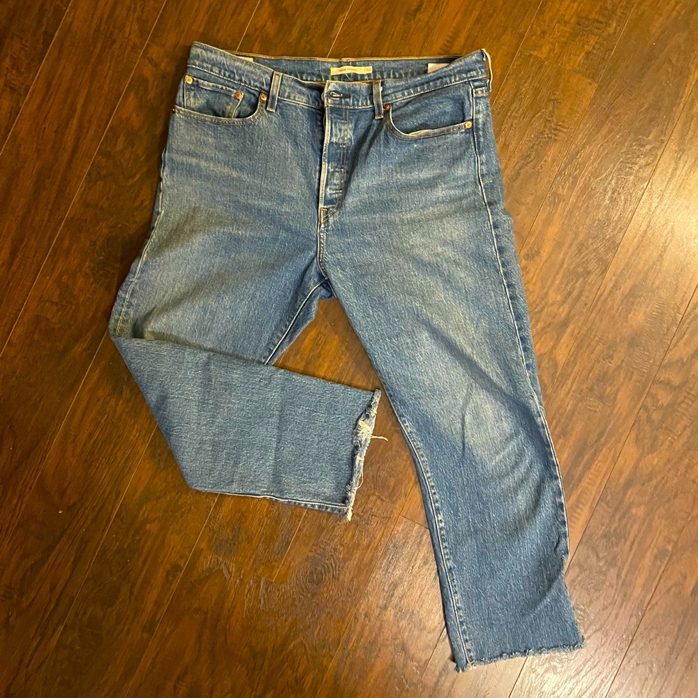 Levi’s wedgie straight jeans
